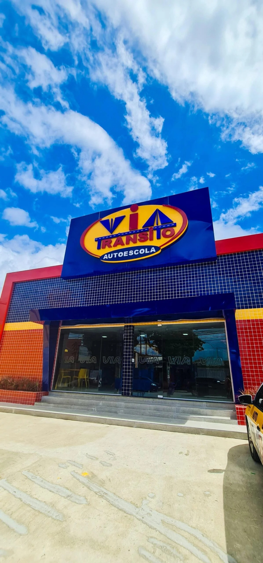 CNH com EAR (Exerce Atividade Remunerada): Quem Realmente Precisa e Como Incluir Sem Dor de Cabeça